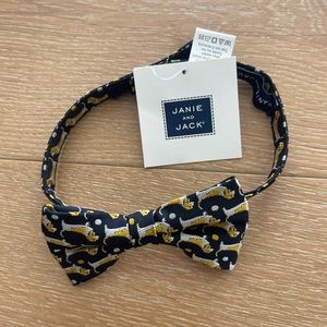 Janie and Jack Dog Bowtie size 2-5